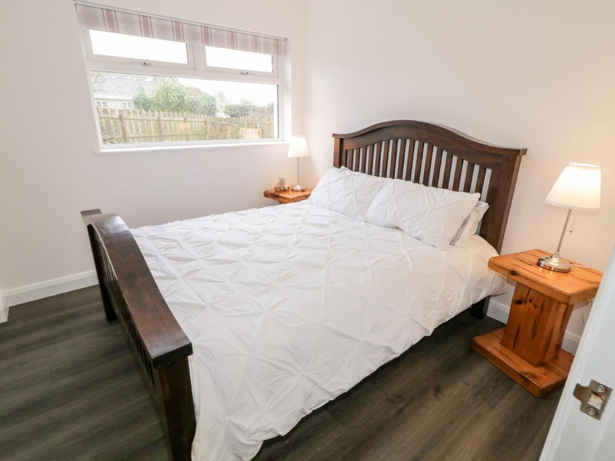19A Lismenary Road Villa Ballyclare Bagian luar foto