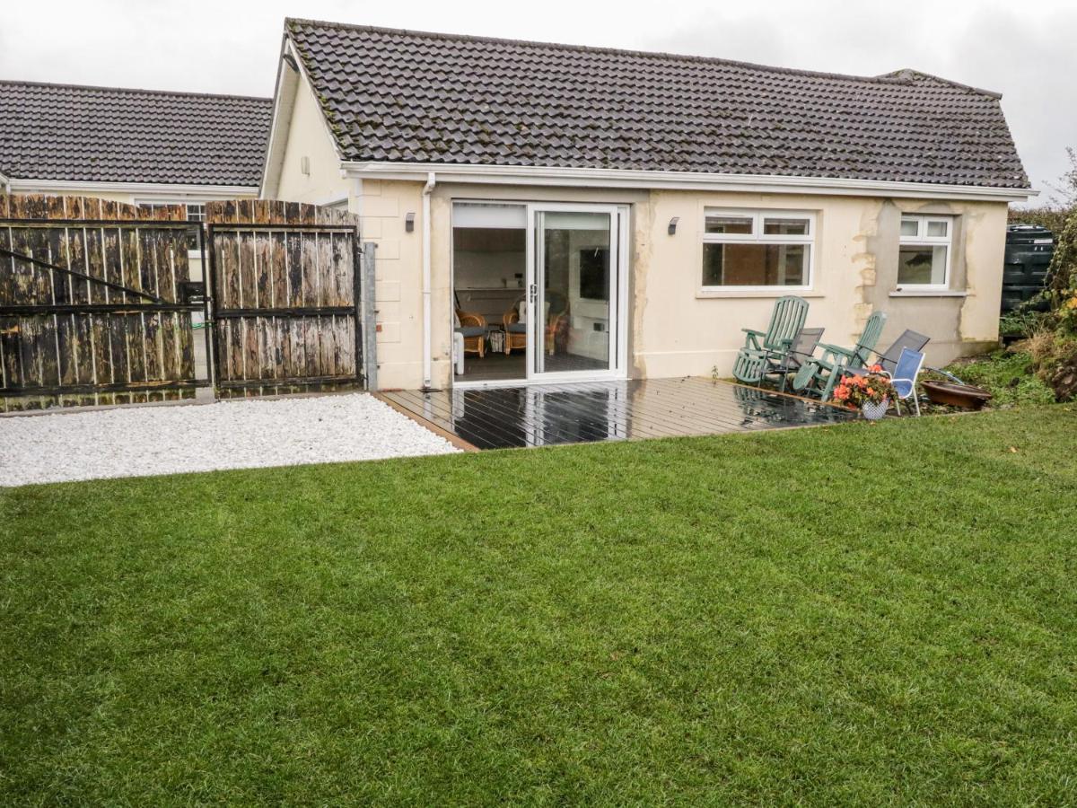 19A Lismenary Road Villa Ballyclare Bagian luar foto